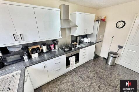 KITCHEN....jpg