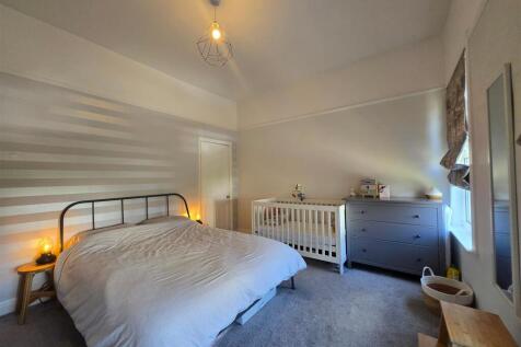 Master Bedroom 2.jpg