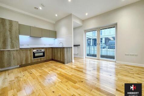 LOUNGE KITCHEN