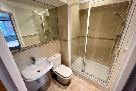 Waterside120.Ensuite.jpg