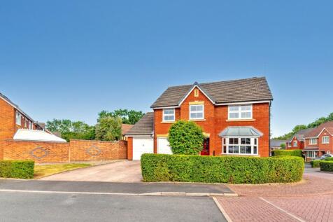 25 Hever Avenue