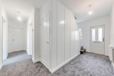 Spacious Hallway With Built In Storage