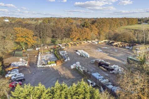 Landscape Supplies 327788 05.jpg