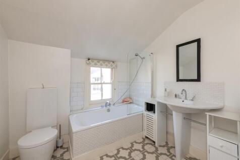 37a Voltaire Road Lo-11.jpg