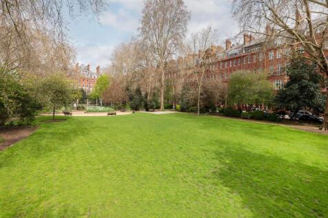 Flat 12, 70-72 Cadogan Square Hi-28.jpg