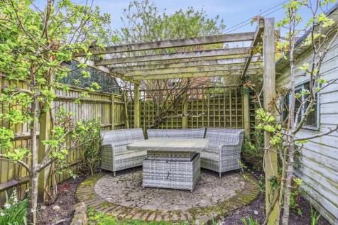 88914_17 Oliver Road(25)_low.jpg