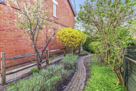 88914_17 Oliver Road(6)_low.jpg
