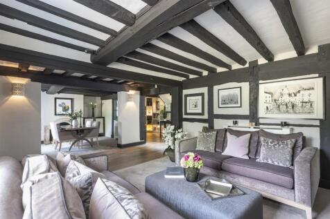 TudorBarn_WEB_11.jpg