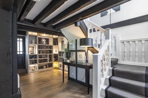 TudorBarn_WEB_15.jpg