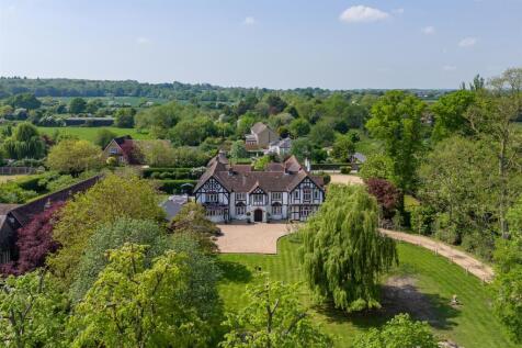 TudorBarn_WEB_3.jpg