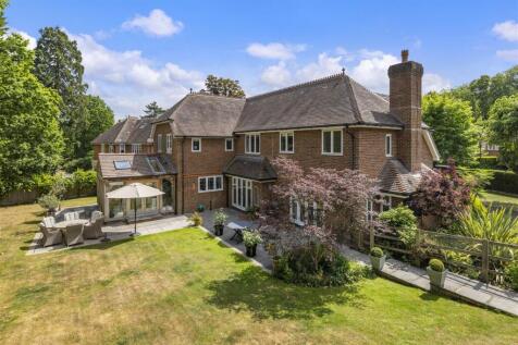 Victoria House The Covert, Ascot,  SL5 9JS-1.JPG