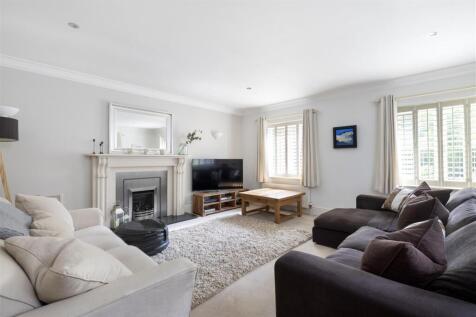 Victoria House The Covert, Ascot,  SL5 9JS-51.JPG