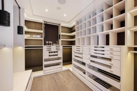 Flat A, 54 Cadogan Square Hi-37.jpg