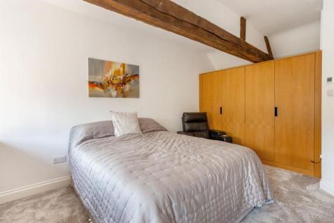 76950_3 The Courtyard Moor Park (23)_low.jpg