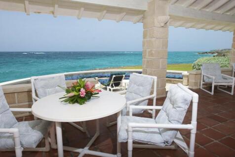 Patio &amp; tanning deck