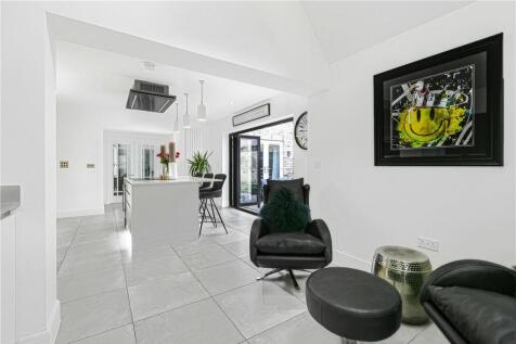 Kitchen/Family