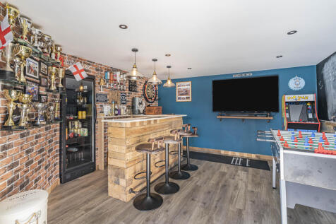 Garden Bar