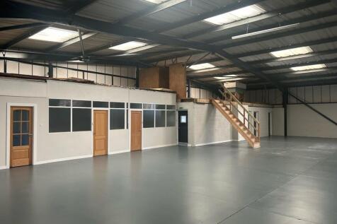 9 TPR Warehouse 3.jpg