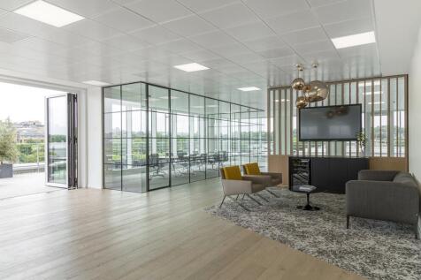 Guildford_businessPark220180612_0034.jpg
