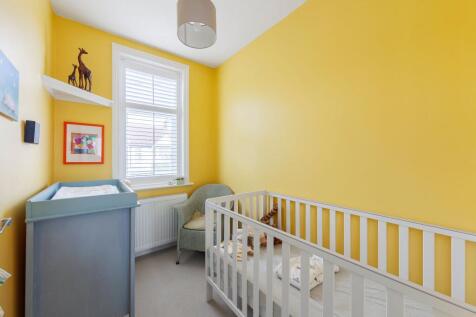 Bedroom / Nursery