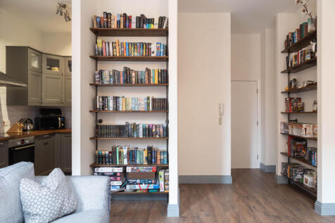 Property Image 4