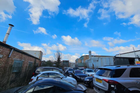 Property Image 8
