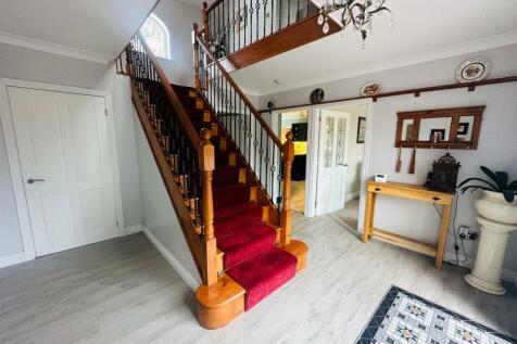 Welcoming Entrance Hallway