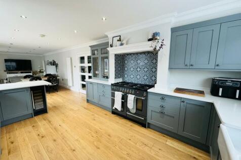 Kitchen Living Dining Area