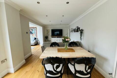 Kitchen Living Dining Area