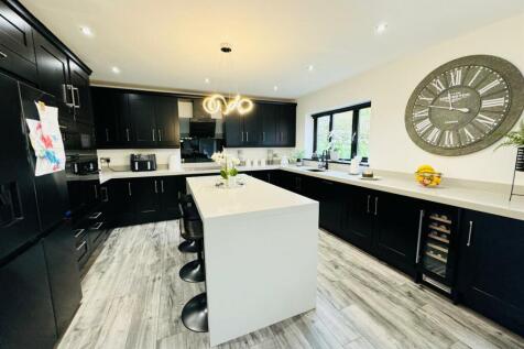 Kitchen Living Dining Area