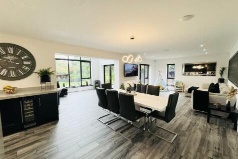 Kitchen Living Dining Area