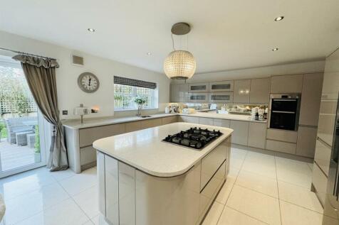 Kitchen Living Dining Area