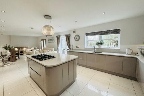 Kitchen Living Dining Area
