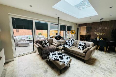 Sun Lounge Extention