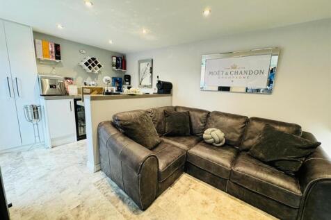 Bar Lounge