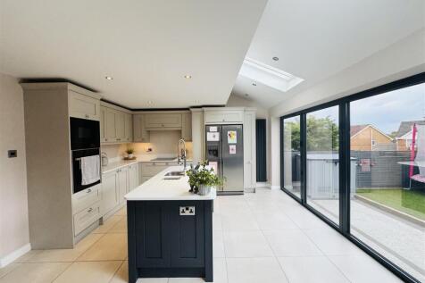 Kitchen Diner Living Space