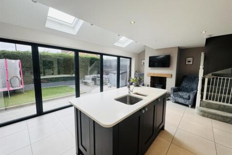 Kitchen Diner Living Space