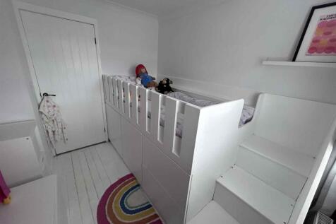 8ca2b4df-1235-4e38-9876-691cae39e6c8.jpg