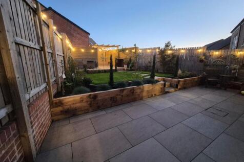 PHOTO-2025-11-03-20-19-04 (1).jpg