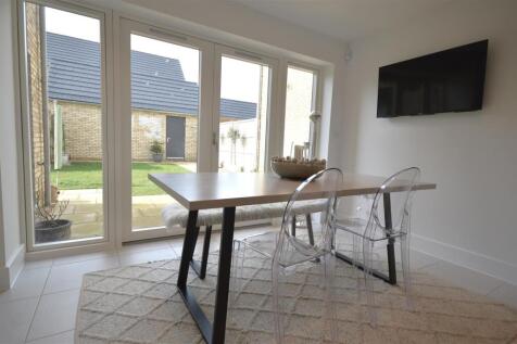 kitchen/family room