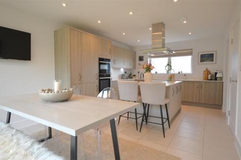 kitchen/family room