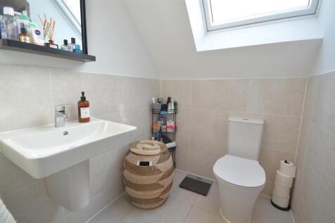 family shower room