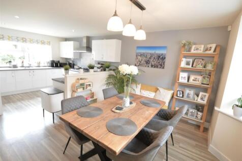 kitchen/family room