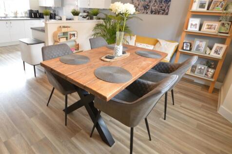kitchen/family room