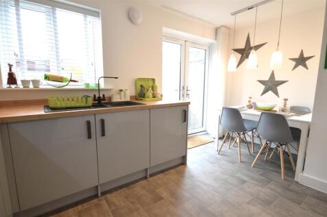 kitchen/breakfast room