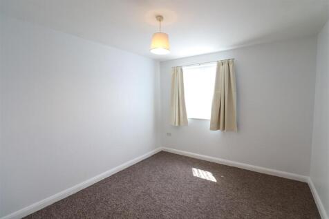 Double Bedroom 2