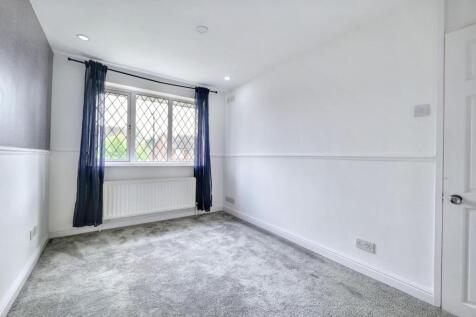 Double Bedroom 1