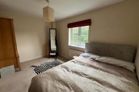 Double Bedroom 1