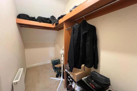 Walk in Wardrobe