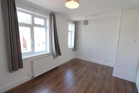 Double Bedroom 1